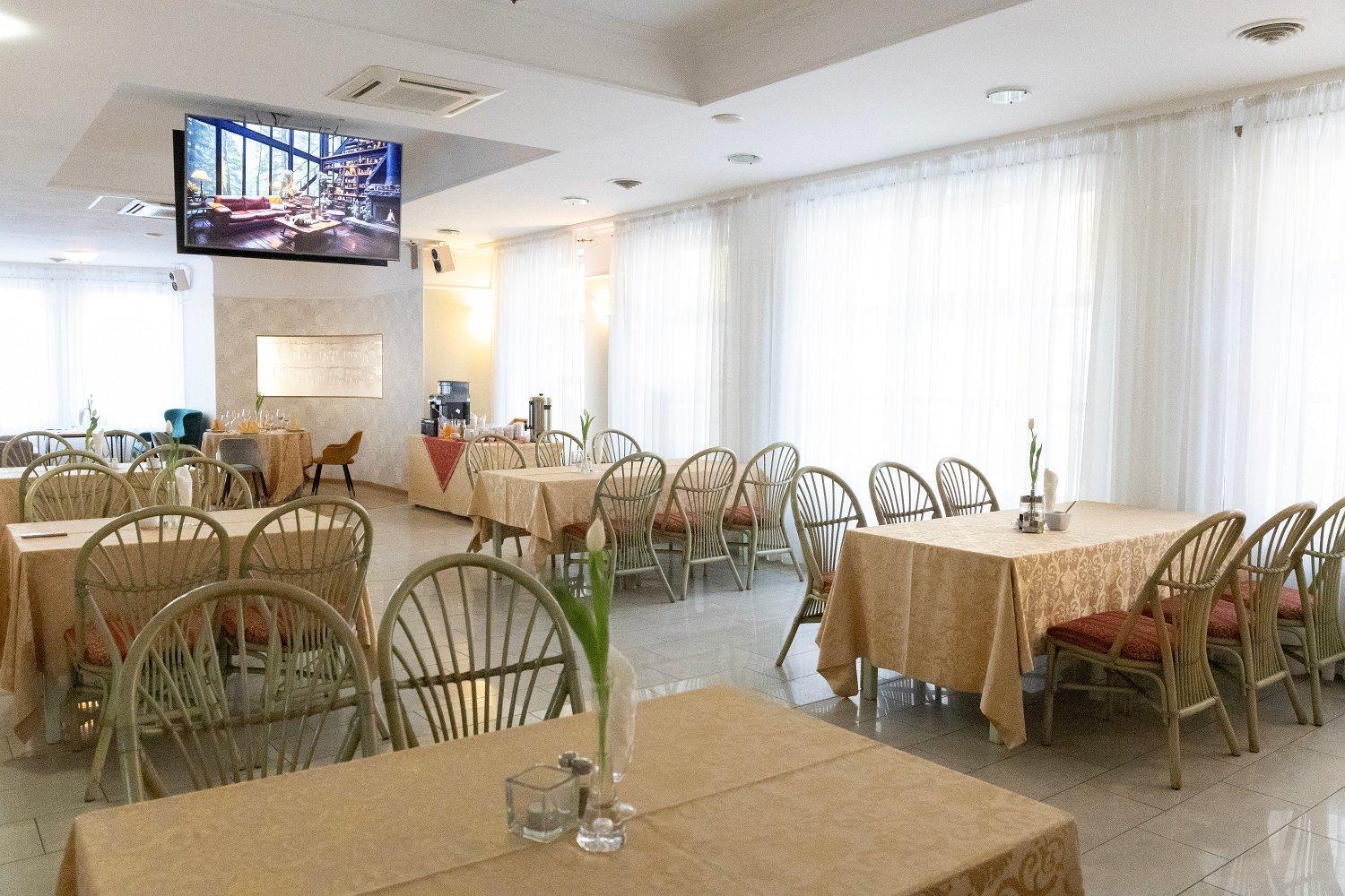 Hotel Calisia Kaliszki المظهر الخارجي الصورة