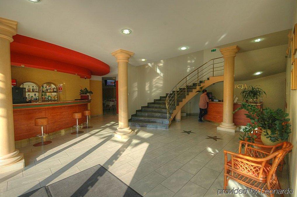 Hotel Calisia Kaliszki المظهر الداخلي الصورة