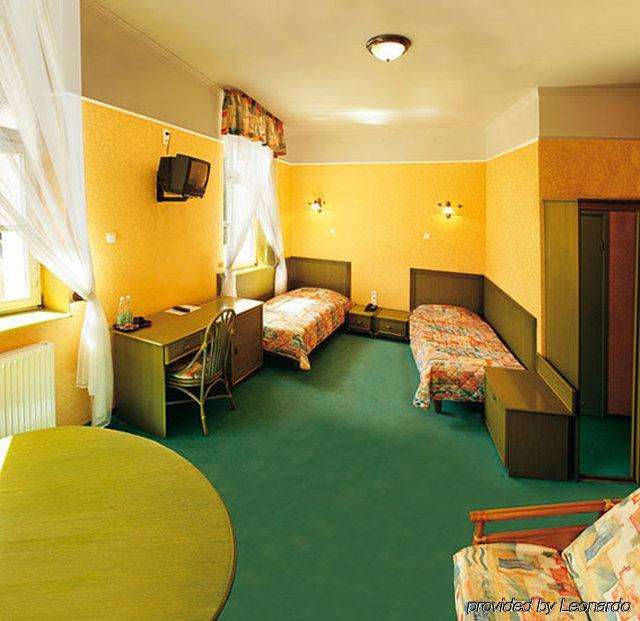 Hotel Calisia Kaliszki الغرفة الصورة