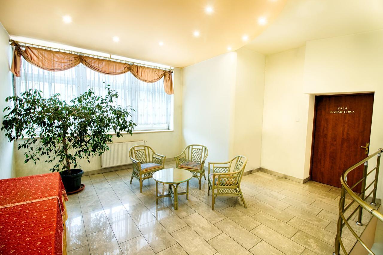 Hotel Calisia Kaliszki المظهر الخارجي الصورة